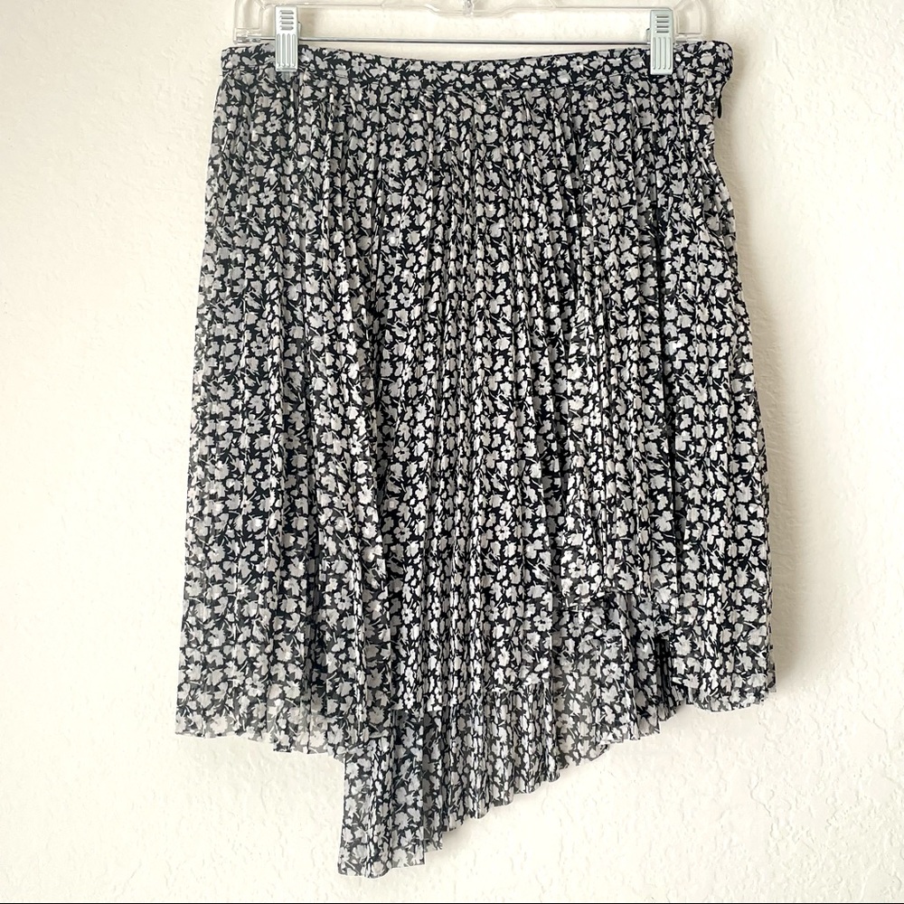 AllSaints Lea Scatter Asymmetrical Floral Mini Skirt - Black/White